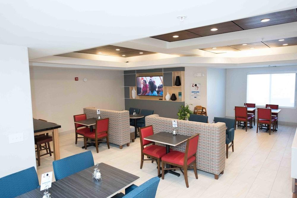 Holiday Inn Express Hotel & Suites West Coxsackie By Ihg Экстерьер фото