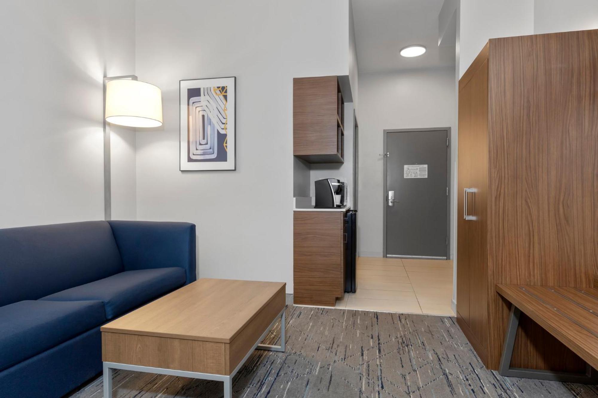 Holiday Inn Express Hotel & Suites West Coxsackie By Ihg Экстерьер фото