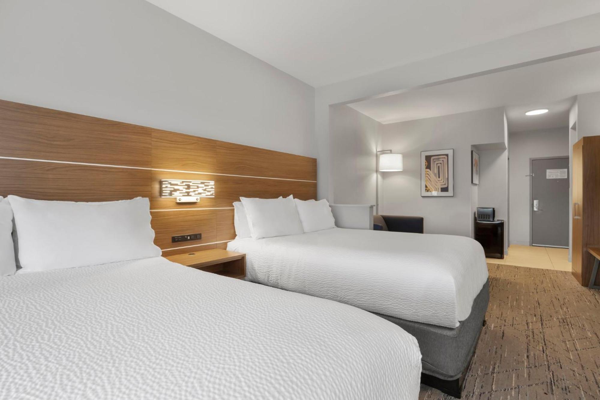 Holiday Inn Express Hotel & Suites West Coxsackie By Ihg Экстерьер фото