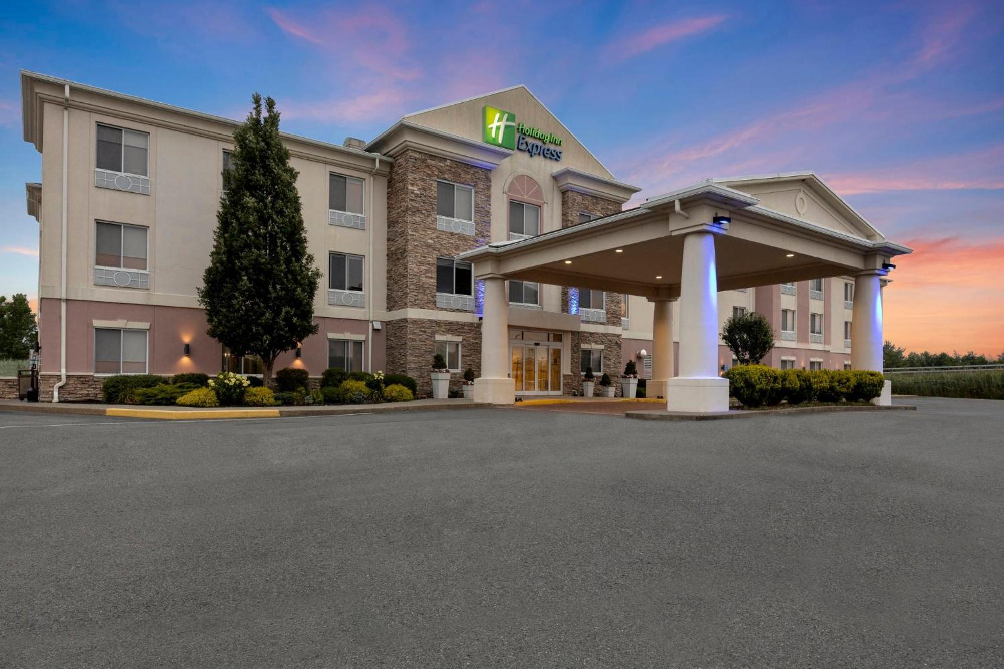 Holiday Inn Express Hotel & Suites West Coxsackie By Ihg Экстерьер фото